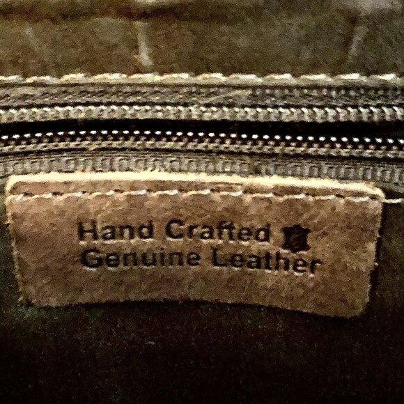 NWT HANDCRAFTED GENUINE LEATHER Medium Crossbody Satchel Bag Rustic Saddle Brown - Picture 8 of 10